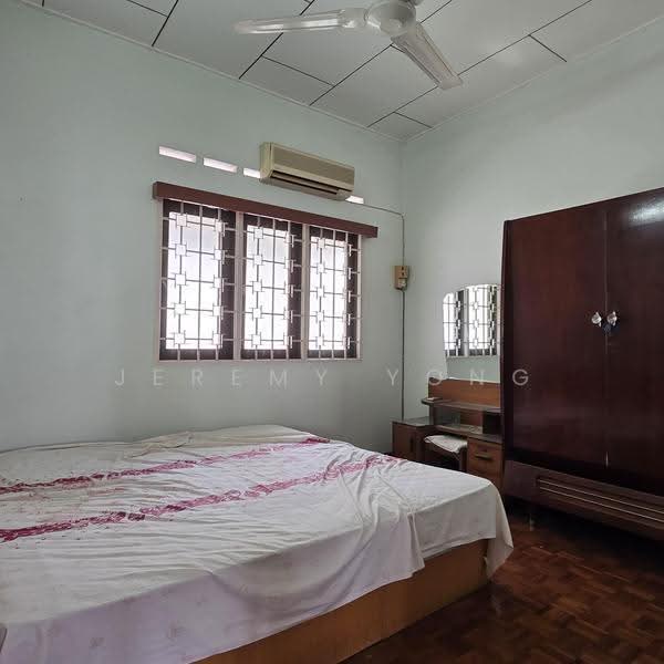 Bungalow House for Sale in Taman Cheras (Cheras) - Jeremy Yong - Bedroom - PropertyGuru.com.my