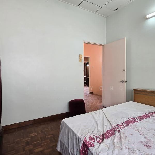 Bungalow House for Sale in Taman Cheras (Cheras) - Jeremy Yong - Bedroom - PropertyGuru.com.my