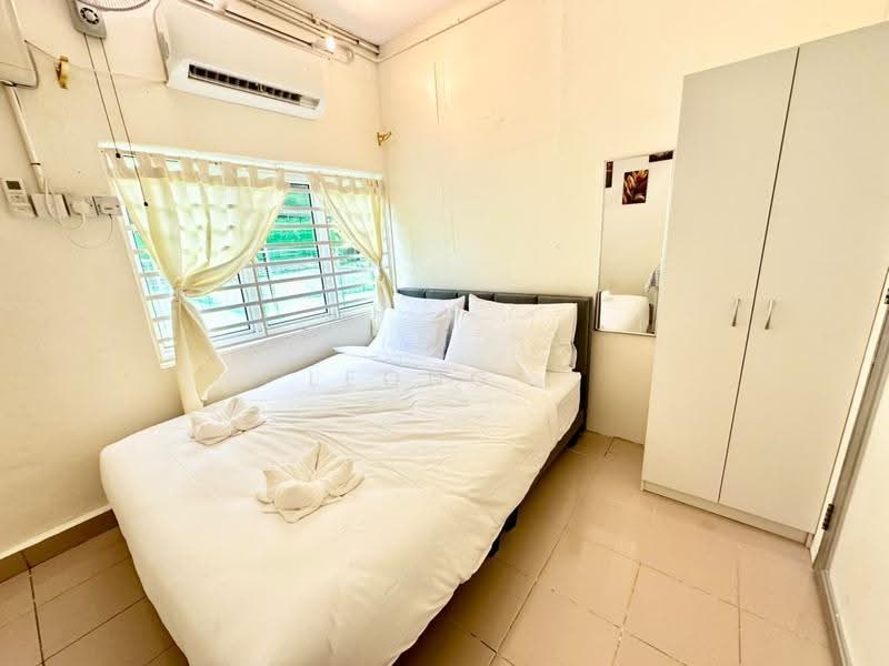 Shop for Rent in George Town (Penang) - Leong . - Bedroom - PropertyGuru.com.my
