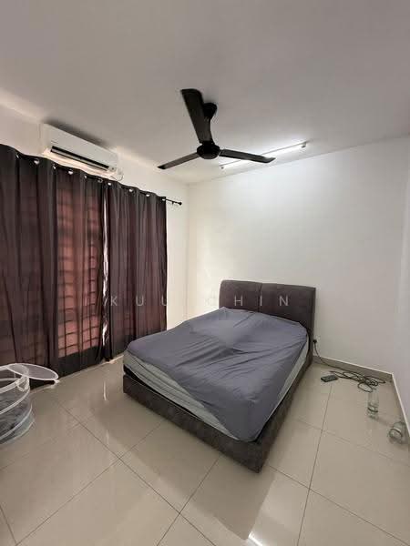 2-storey Terraced House for Sale in Bandar Indahpura (Kulai) - Kuu Chin - Bedroom - PropertyGuru.com.my