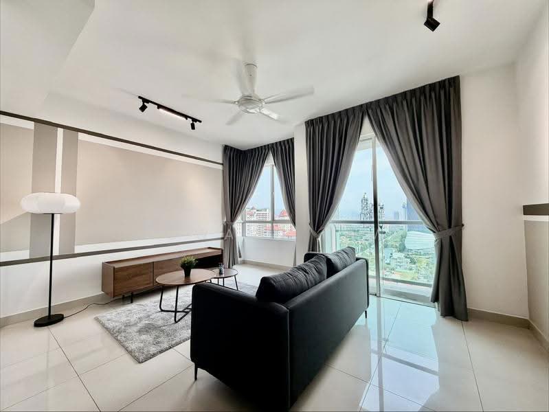 Kediaman Servis untuk Disewa di Solaris Dutamas - Edward Low - Living Room - PropertyGuru.com.my