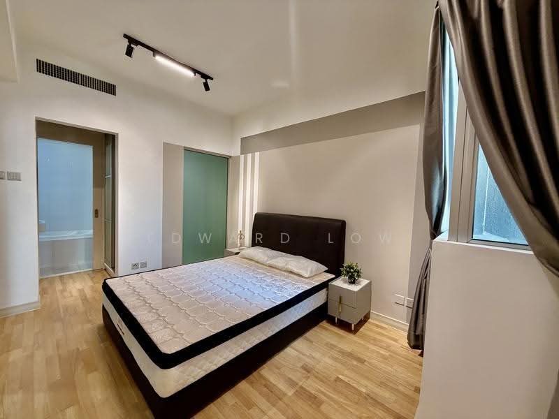 Kediaman Servis untuk Disewa di Solaris Dutamas - Edward Low - Bedroom - PropertyGuru.com.my