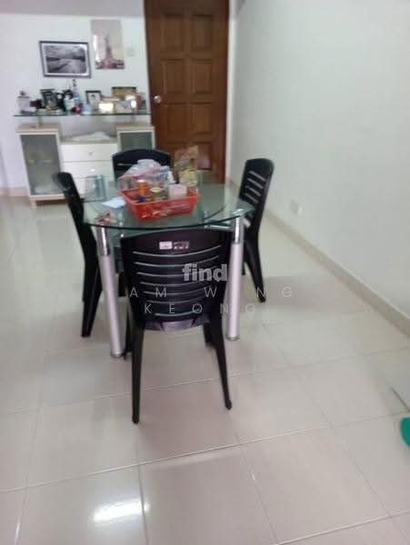 Apartment for Rent at Indah Kota Apartment - Yam Weng Keong - Dining Room - PropertyGuru.com.my