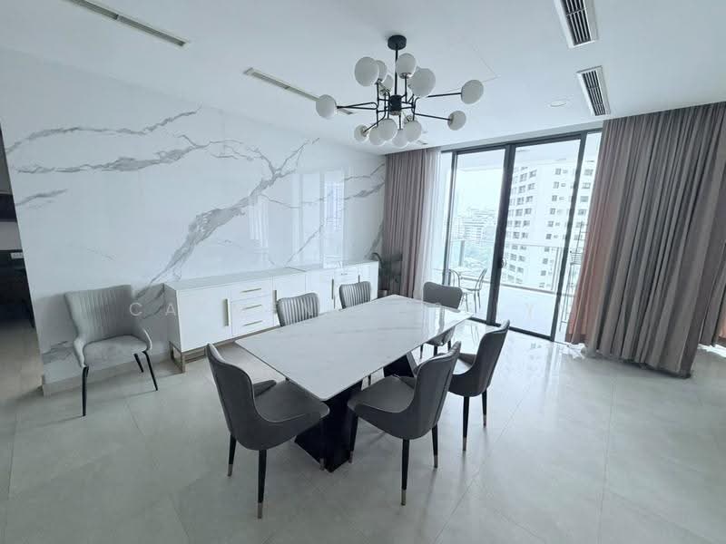 Kondominium untuk Disewa di 11 Mont Kiara @ MK11 - Carmen Roselyn - Dining Room - PropertyGuru.com.my