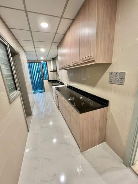 Kondominium untuk Disewa di 11 Mont Kiara @ MK11 - Carmen Roselyn - Kitchen - PropertyGuru.com.my