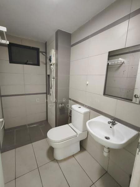 Kondominium untuk Dijual di The Z Residence - Charlson Chong - Bathroom - PropertyGuru.com.my
