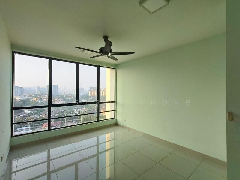 Kondominium untuk Dijual di The Z Residence - Charlson Chong - Living Room - PropertyGuru.com.my