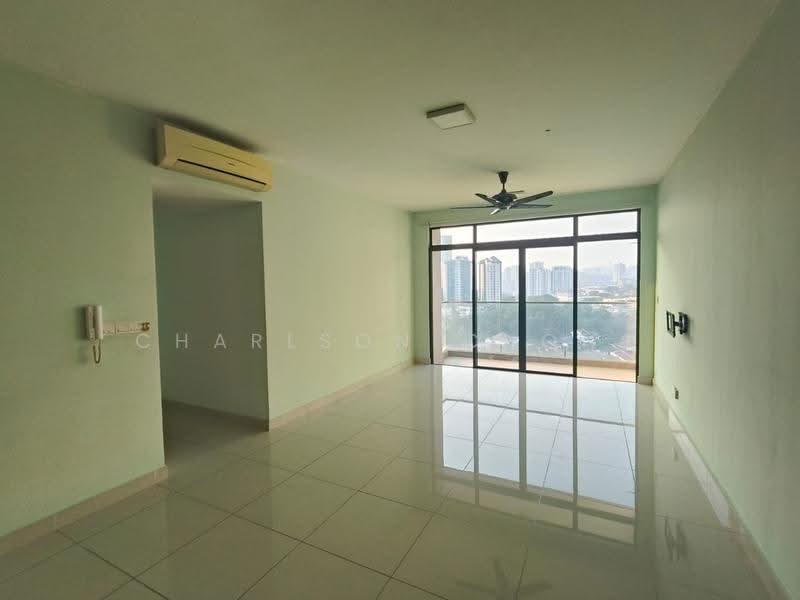 Kondominium untuk Dijual di The Z Residence - Charlson Chong - Living Room - PropertyGuru.com.my