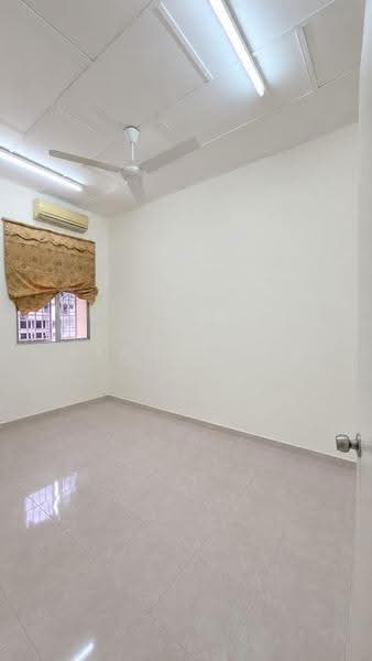 2-storey Terraced House for Sale in Taman Pulai Utama (Skudai) - Sean Yeoh - Interior - PropertyGuru.com.my