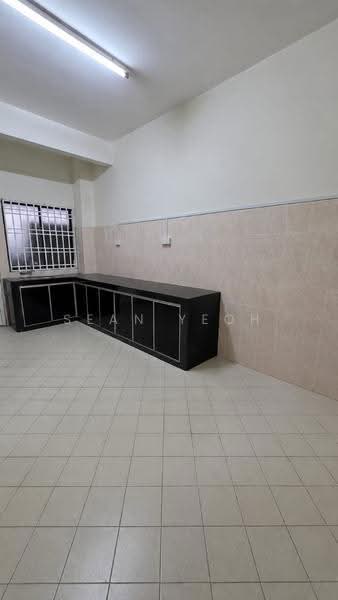 2-storey Terraced House for Sale in Taman Pulai Utama (Skudai) - Sean Yeoh - Kitchen - PropertyGuru.com.my