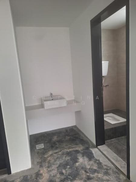 Kedai / Pejabat untuk Disewa di BANDAR PUCHONG JAYA (Puchong) - Christina Thong - Bathroom - PropertyGuru.com.my