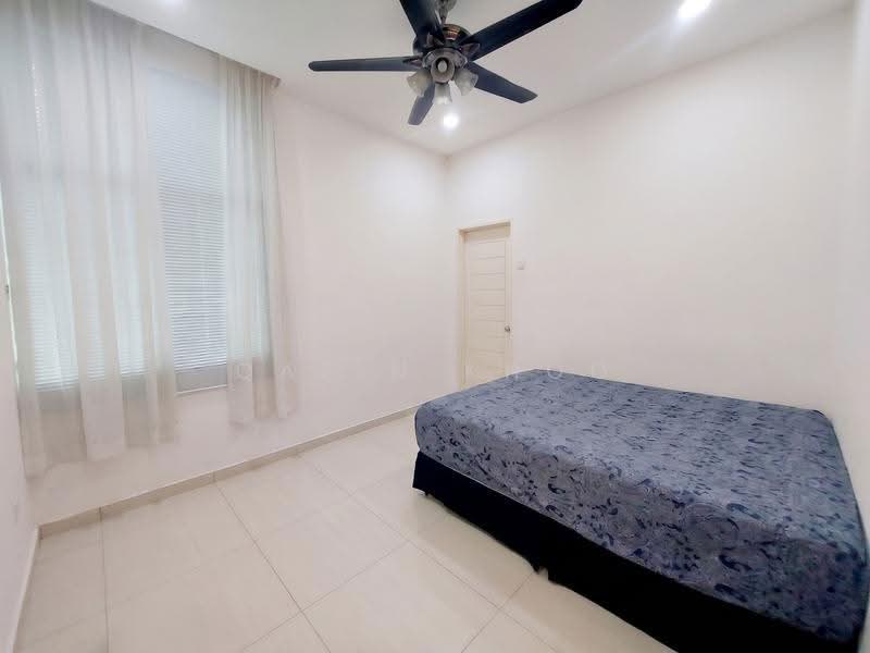 Rumah Berkembar untuk Dijual di Taman Meru (Ipoh) - Qazin Khoo - PropertyGuru.com.my