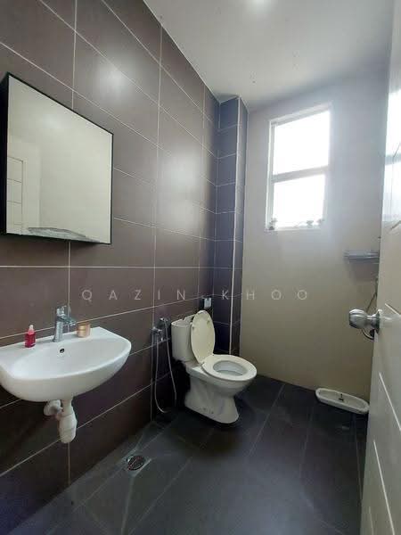 Rumah Berkembar untuk Dijual di Taman Meru (Ipoh) - Qazin Khoo - PropertyGuru.com.my