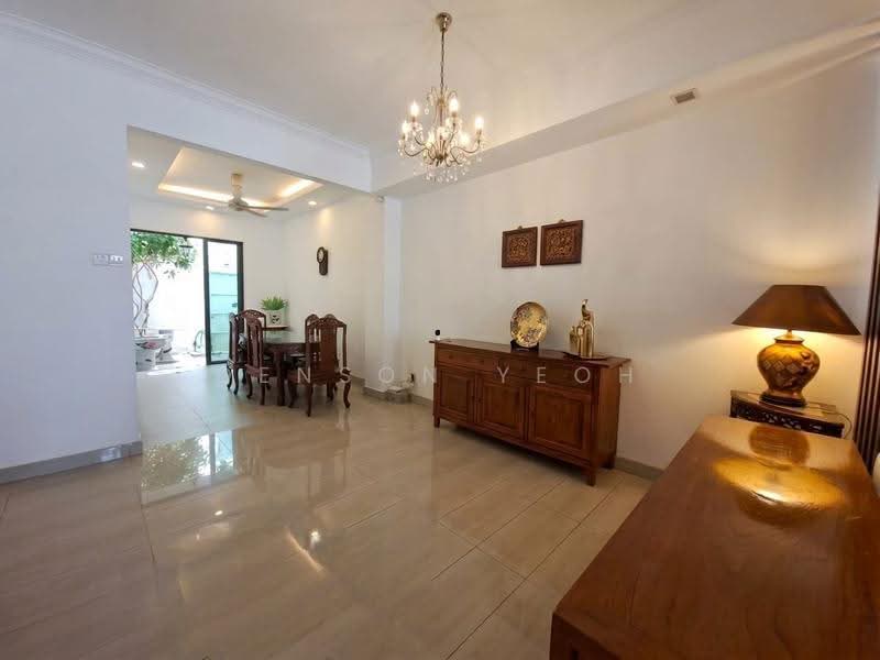 3-storey Terraced House for Sale in Desa Parkcity (Kuala Lumpur) - Denson Yeoh - Dining Room - PropertyGuru.com.my