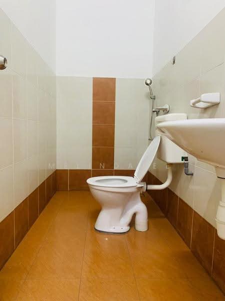 Rumah Teres 2-Tingkat untuk Dijual di Bandar Pulai Jaya (Skudai) - Melinda Ee - Bathroom - PropertyGuru.com.my