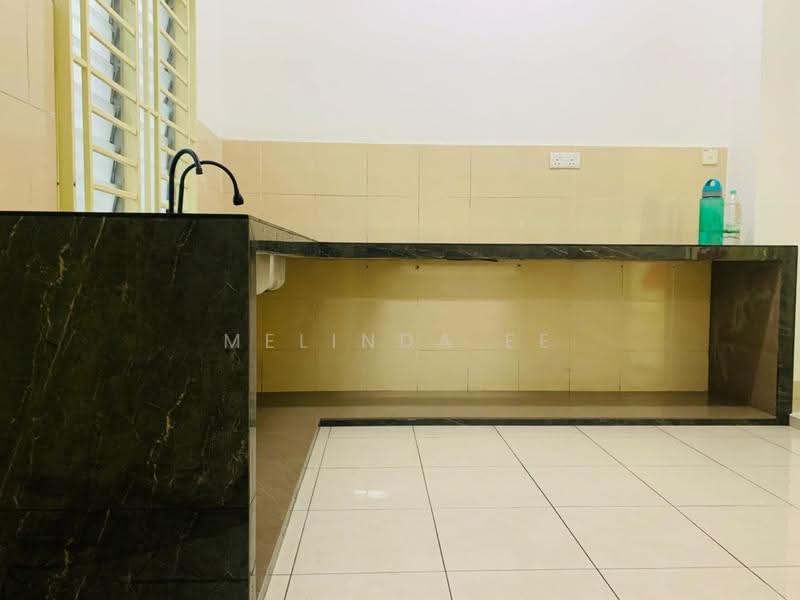 Rumah Teres 2-Tingkat untuk Dijual di Bandar Pulai Jaya (Skudai) - Melinda Ee - Kitchen - PropertyGuru.com.my