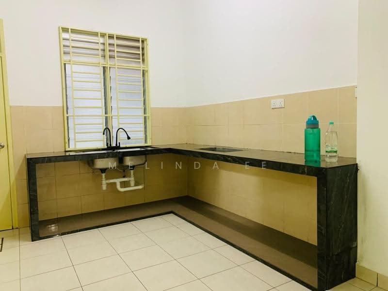 Rumah Teres 2-Tingkat untuk Dijual di Bandar Pulai Jaya (Skudai) - Melinda Ee - Kitchen - PropertyGuru.com.my