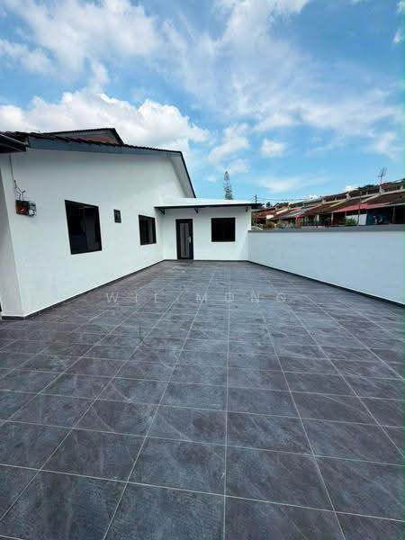 Rumah Teres 1-Tingkat untuk Dijual di Taman Suria (Johor Bahru) - Wil Mong - Exterior - PropertyGuru.com.my