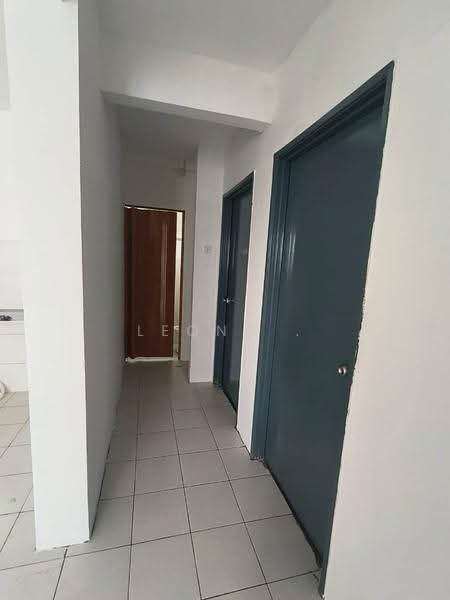Pangsapuri untuk Dijual di The Rise Collection 1 - Leong . - Corridor - PropertyGuru.com.my