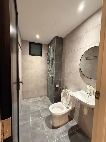 Kondominium untuk Disewa di Residensi Bintang - Alex Low - Bathroom - PropertyGuru.com.my