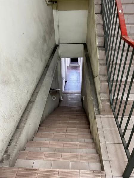 Apartment for Sale at Pangsapuri Indah - Micole Tan - Corridor - PropertyGuru.com.my