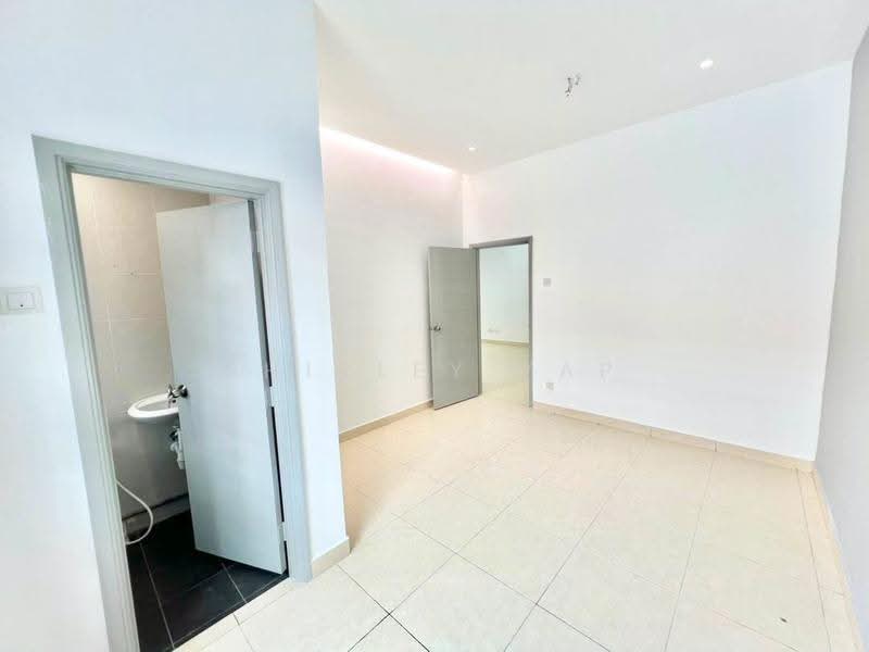 Rumah Teres 2-Tingkat untuk Dijual di Bandar Dato Onn (Tebrau) - Shirley Yap - Interior - PropertyGuru.com.my