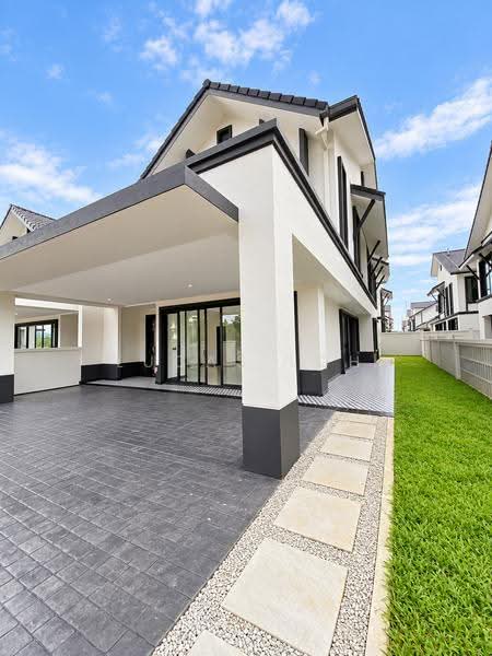 Semi-Detached House for Sale in Elmina (Shah Alam) - Lucas Loh - Exterior - PropertyGuru.com.my