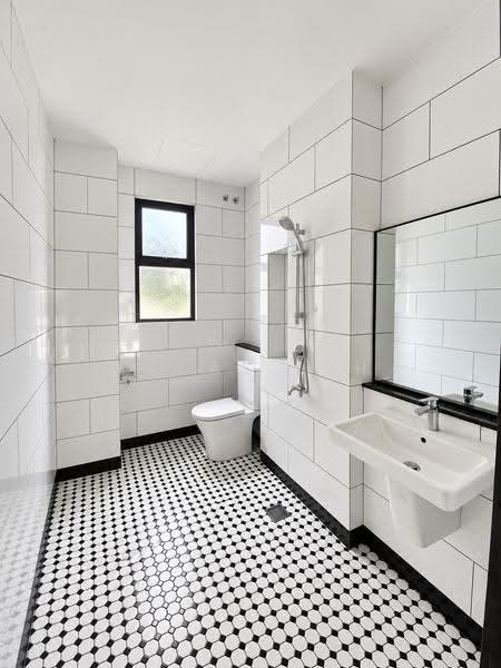 Semi-Detached House for Sale in Elmina (Shah Alam) - Lucas Loh - Bathroom - PropertyGuru.com.my