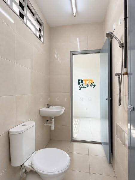 2-storey Terraced House for Rent in Taman Bukit Juru (Juru) - Jack Ng - Bathroom - PropertyGuru.com.my