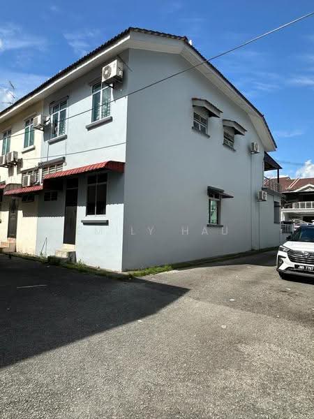 Rumah Teres 2-Tingkat untuk Dijual di Bandar Jaya Putra (Johor Bahru) - Emily Hau - Exterior - PropertyGuru.com.my