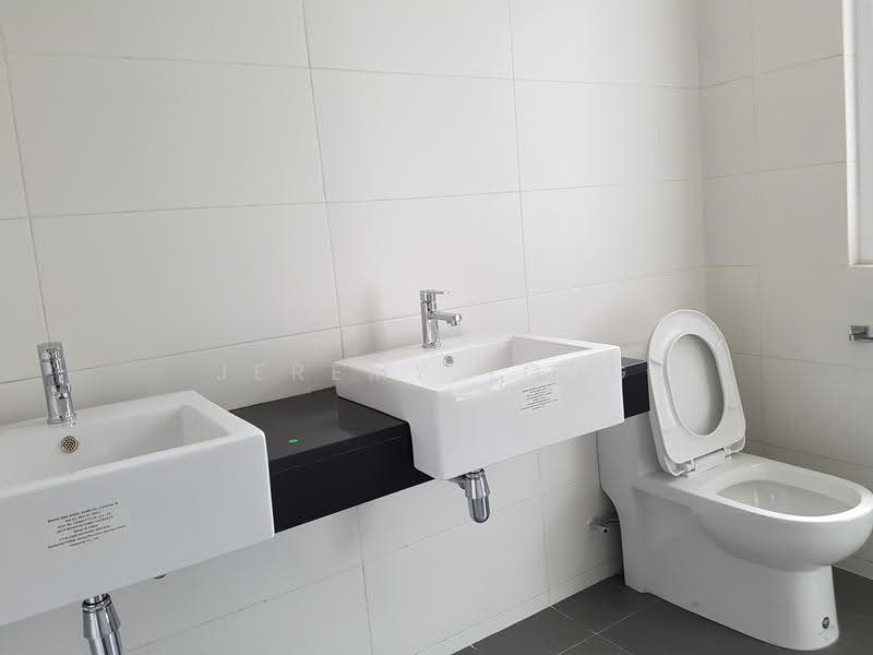 Rumah Teres 3-Tingkat untuk Dijual di Taman Cheras Hartamas (Cheras) - Jeremy Yong - Bathroom - PropertyGuru.com.my