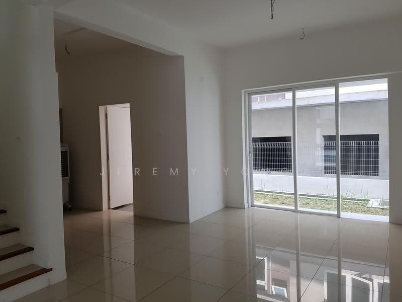 Rumah Teres 3-Tingkat untuk Dijual di Taman Cheras Hartamas (Cheras) - Jeremy Yong - Living Room - PropertyGuru.com.my