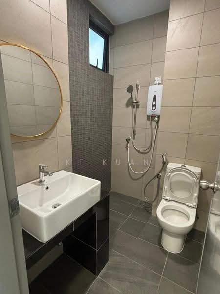 Apartment for Sale at D7 (D'Seven Lagoon Perdana) - KF Kuan - Bathroom - PropertyGuru.com.my