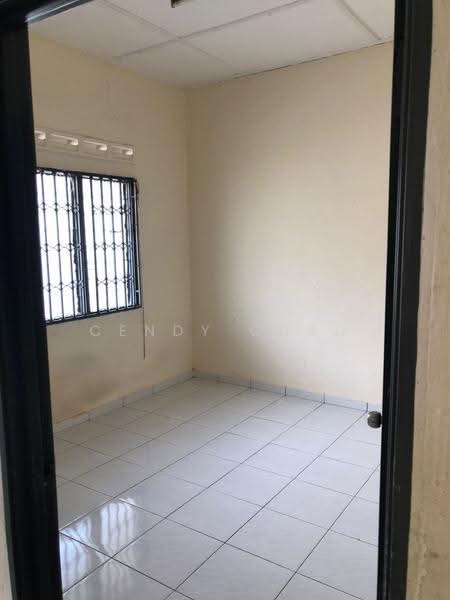 1-storey Terraced House for Sale in Taman Ungku Tun Aminah (Skudai) - Cendy Chau - Interior - PropertyGuru.com.my