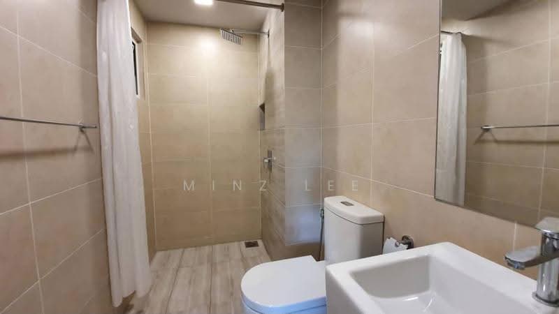 Kediaman Servis untuk Dijual di Windmill upon Hills - Minz Lee - Bathroom - PropertyGuru.com.my