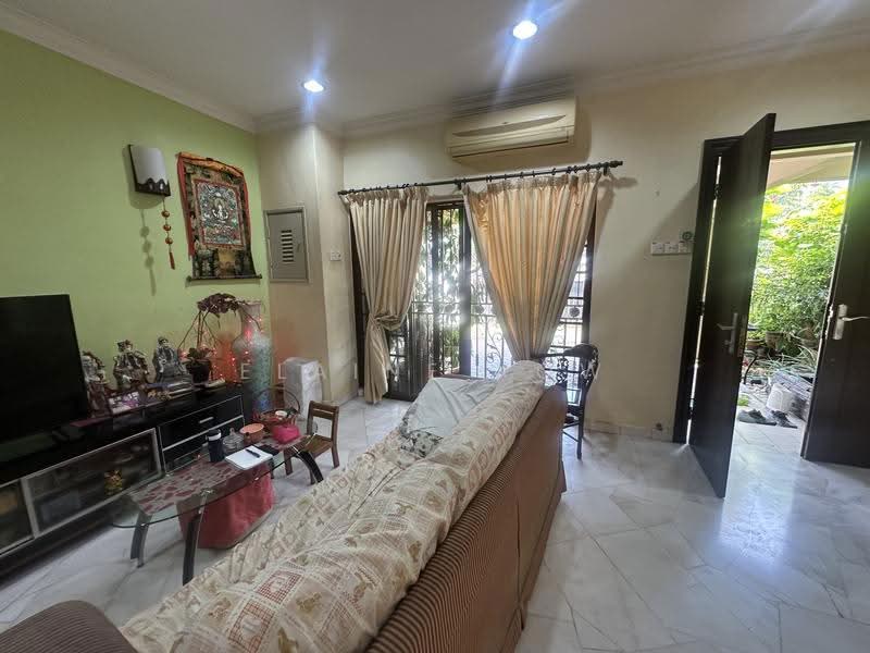 2-storey Terraced House for Sale in Pju 1a (Ara Damansara) - Elaine Kow - Living Room - PropertyGuru.com.my