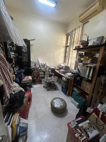 2-storey Terraced House for Sale in Pju 1a (Ara Damansara) - Elaine Kow - Study - PropertyGuru.com.my