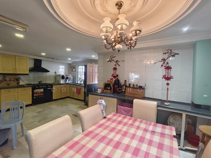 2-storey Terraced House for Sale in Kuantan (Pahang) - Connie Choo - Kitchen - PropertyGuru.com.my