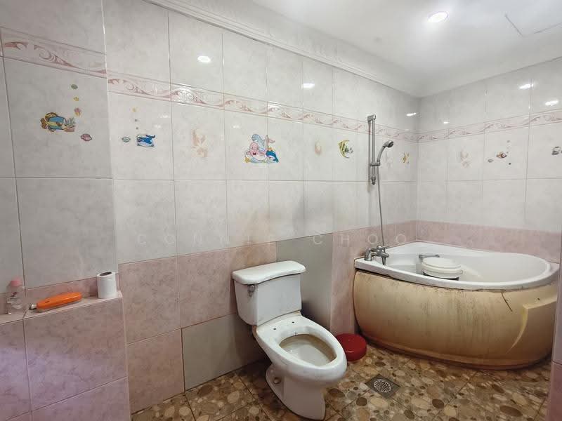 2-storey Terraced House for Sale in Kuantan (Pahang) - Connie Choo - Bathroom - PropertyGuru.com.my