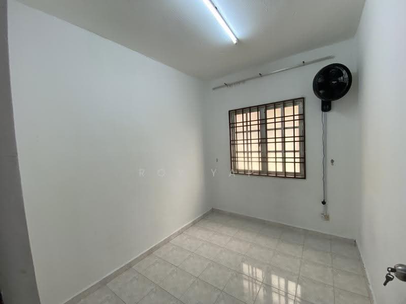 Rumah Flat untuk Disewa di Rumah Pangsa Permas Jaya - Roy Yap - Interior - PropertyGuru.com.my