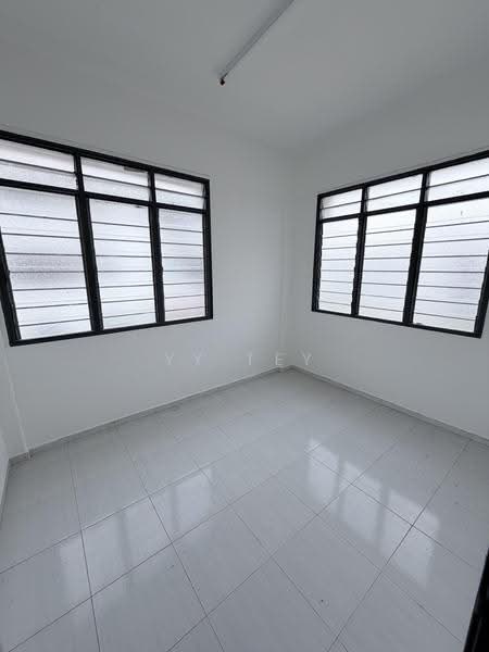 Flat for Rent at Flat Taman Perling - YY Tey - PropertyGuru.com.my