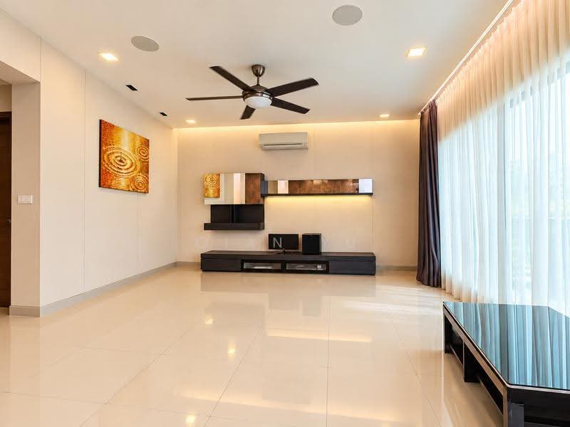 2.5-storey Terraced House for Sale in Bandar Bukit Raja (Klang) - Qian Yu - Living Room - PropertyGuru.com.my