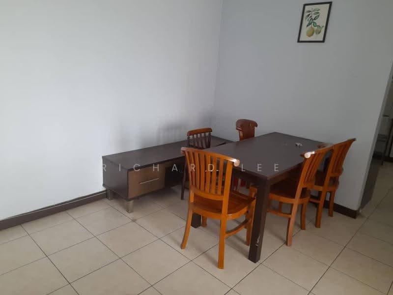 Kondominium untuk Disewa di Cova Villa - Richard Lee - Dining Room - PropertyGuru.com.my