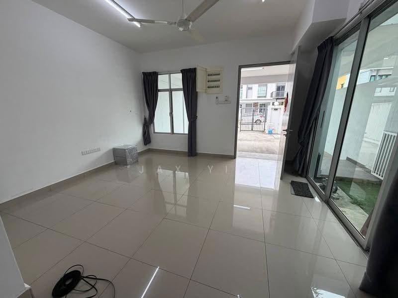 Rumah Teres 2-Tingkat untuk Disewa di Masai (Johor) - Jax Yip - Living Room - PropertyGuru.com.my