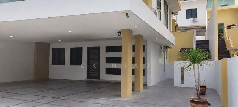 2.5-storey Terraced House for Sale in Ipoh (Perak) - Ck Nyau - Exterior - PropertyGuru.com.my