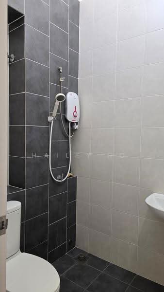2-storey Terraced House for Rent in Seksyen U13 (Setia Alam) - Hailey Ho - Bathroom - PropertyGuru.com.my