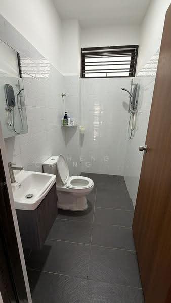 1-storey Terraced House for Sale in Taman Rinting (Masai) - Sheng Cheng Tiew - Bathroom - PropertyGuru.com.my