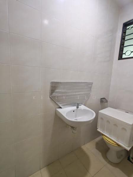 Rumah Banglo untuk Dijual di Taman Aman Perdana (Kapar) - Kelly Teo - Bathroom - PropertyGuru.com.my