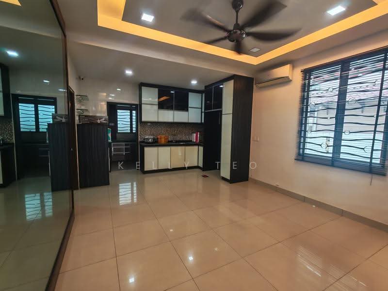 Rumah Banglo untuk Dijual di Taman Aman Perdana (Kapar) - Kelly Teo - Kitchen - PropertyGuru.com.my