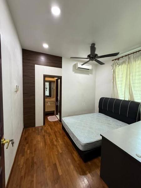 Rumah Kluster untuk Dijual di Taman Austin Heights (Tebrau) - Carson . - Bedroom - PropertyGuru.com.my